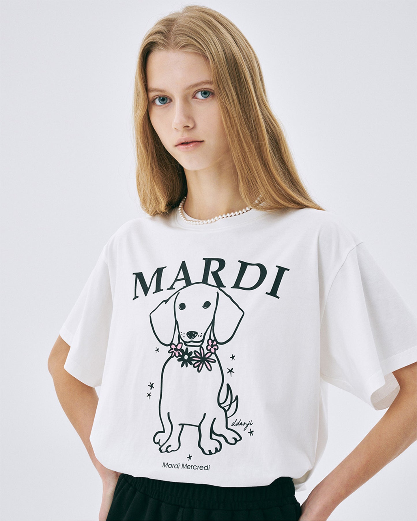 TSHIRT SWING THE TAIL DDANJI FLOWER NECKLACE
