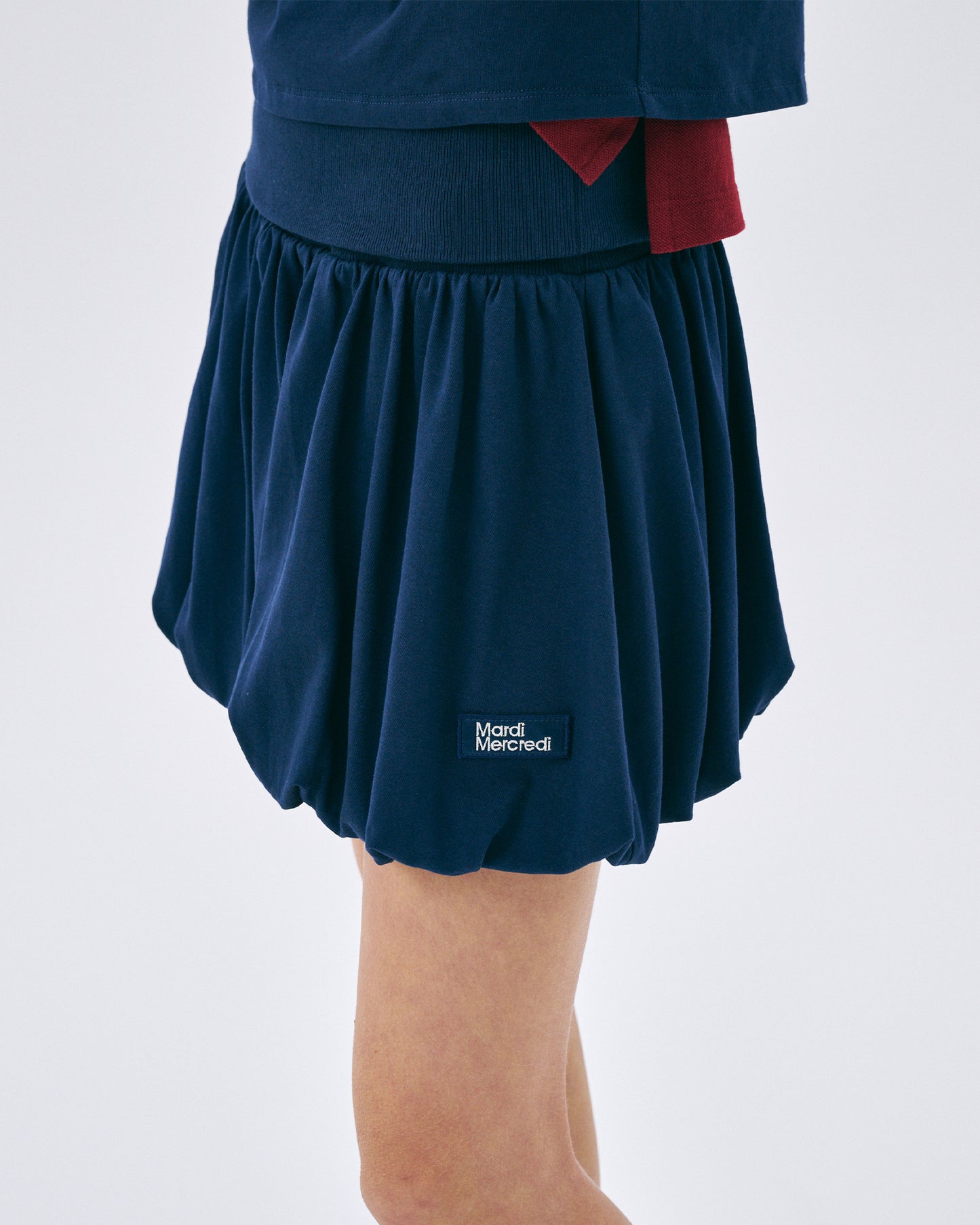 VOLUME MINI SKIRT