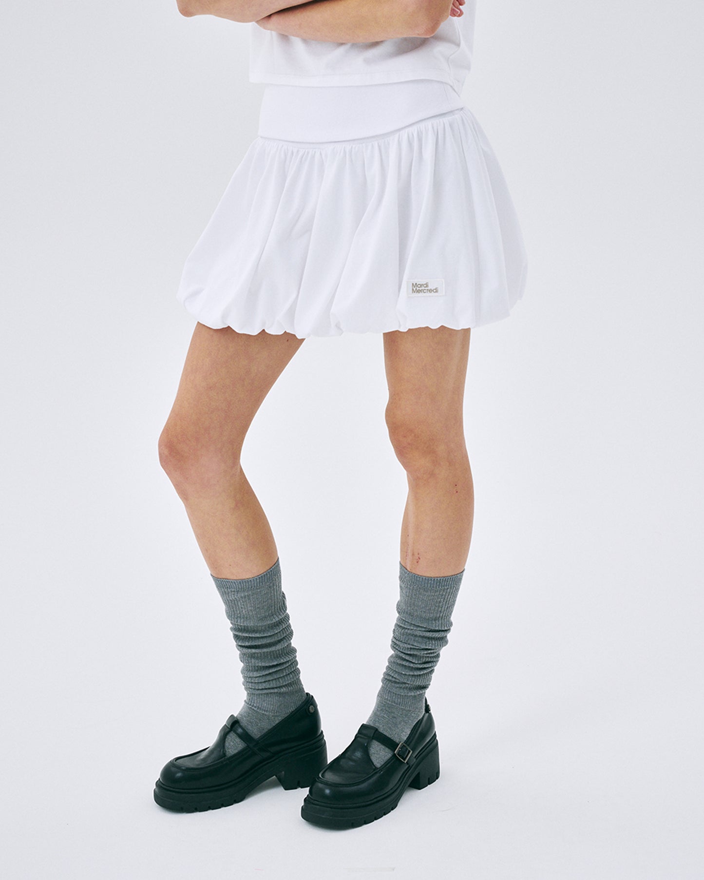 VOLUME MINI SKIRT