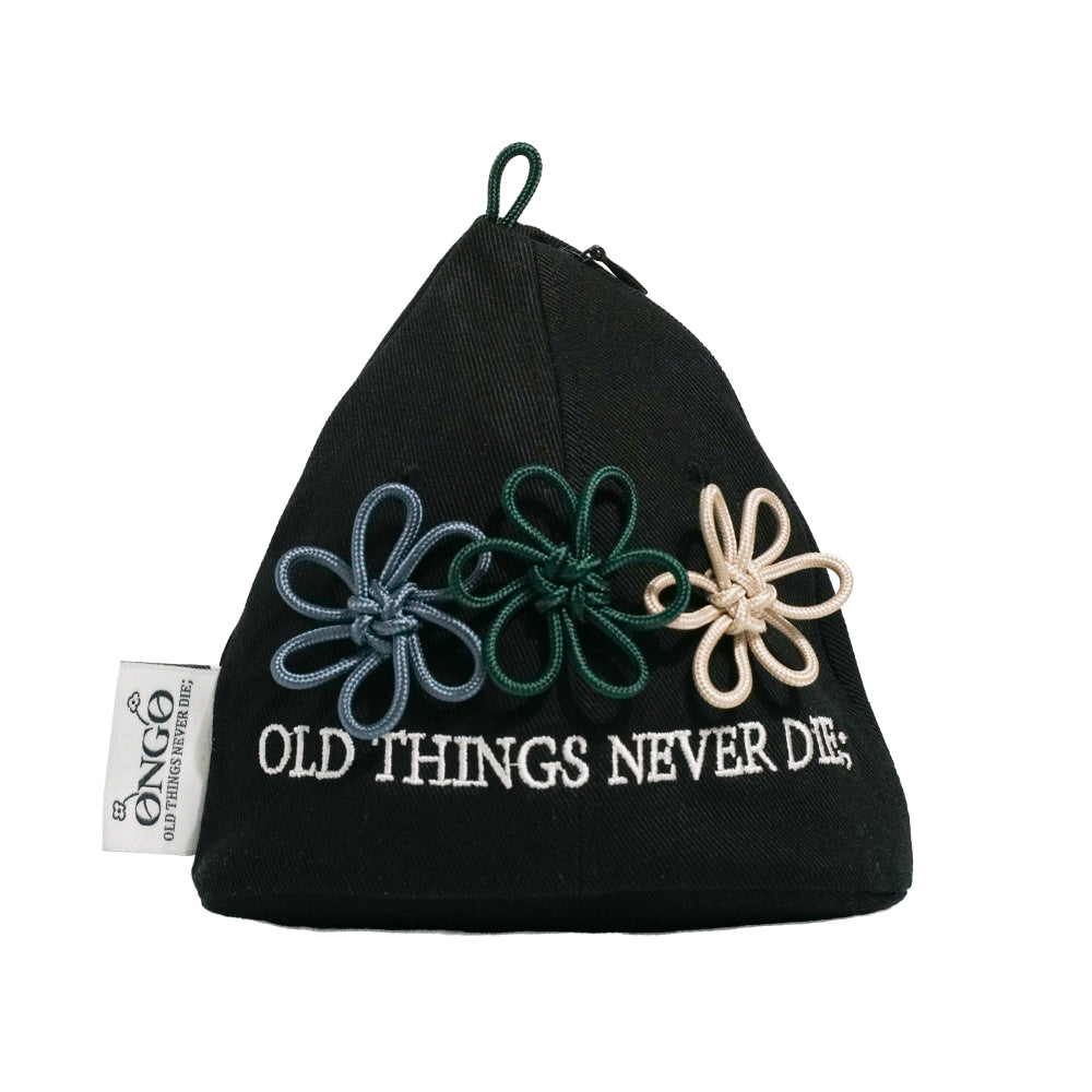 ONE, TWO, THREE FLOWER POUCH