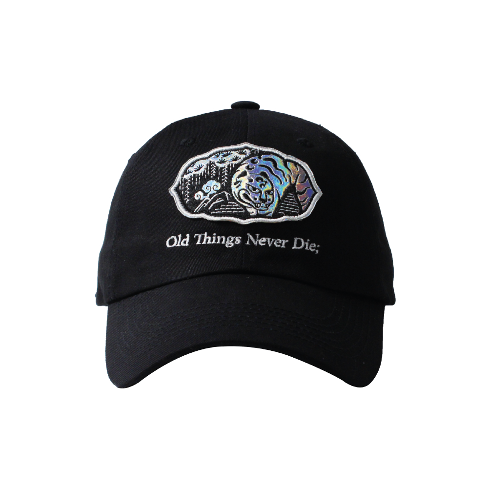 TIGER KNOT CAP