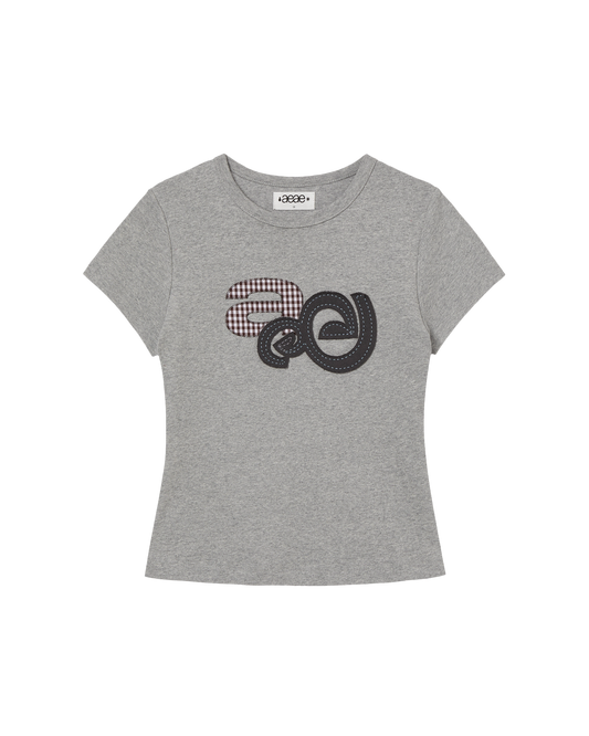 APPLIQUE LOGO TEE